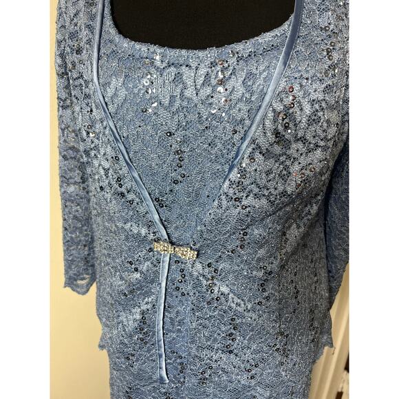 R&M Richards Dusty Blue Lace/sequin form gown and Jacket. NEW Sz 6 - Picture 2 of 7